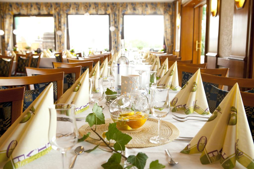 ברגהאוזן Hotel - Restaurant Berghof מראה חיצוני תמונה