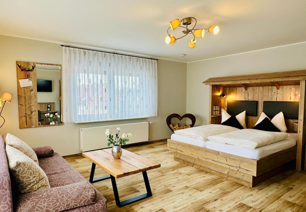 ברגהאוזן Hotel - Restaurant Berghof מראה חיצוני תמונה