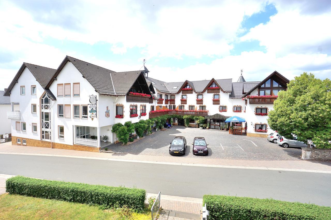 ברגהאוזן Hotel - Restaurant Berghof מראה חיצוני תמונה